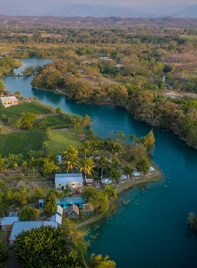 Centro Ecoturístico Lagos de Colón